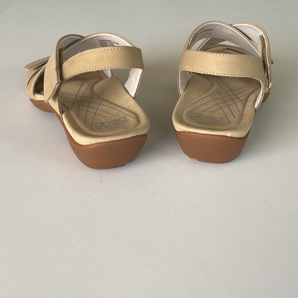 Like New Abeo Biosystem Nude Nubuck Size 7 US - Picture 11 of 12